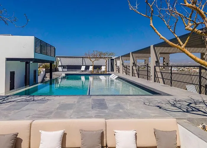 Cabo Penthouse Rooftop Pool Walk To Marina