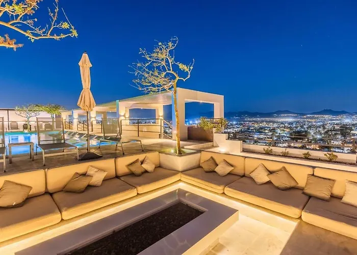 Holiday home Cabo Penthouse Rooftop Pool Walk To Marina Cabo San Lucas