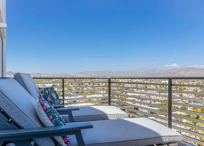 Cabo Penthouse Rooftop Pool Walk To Marina * Cabo San Lucas